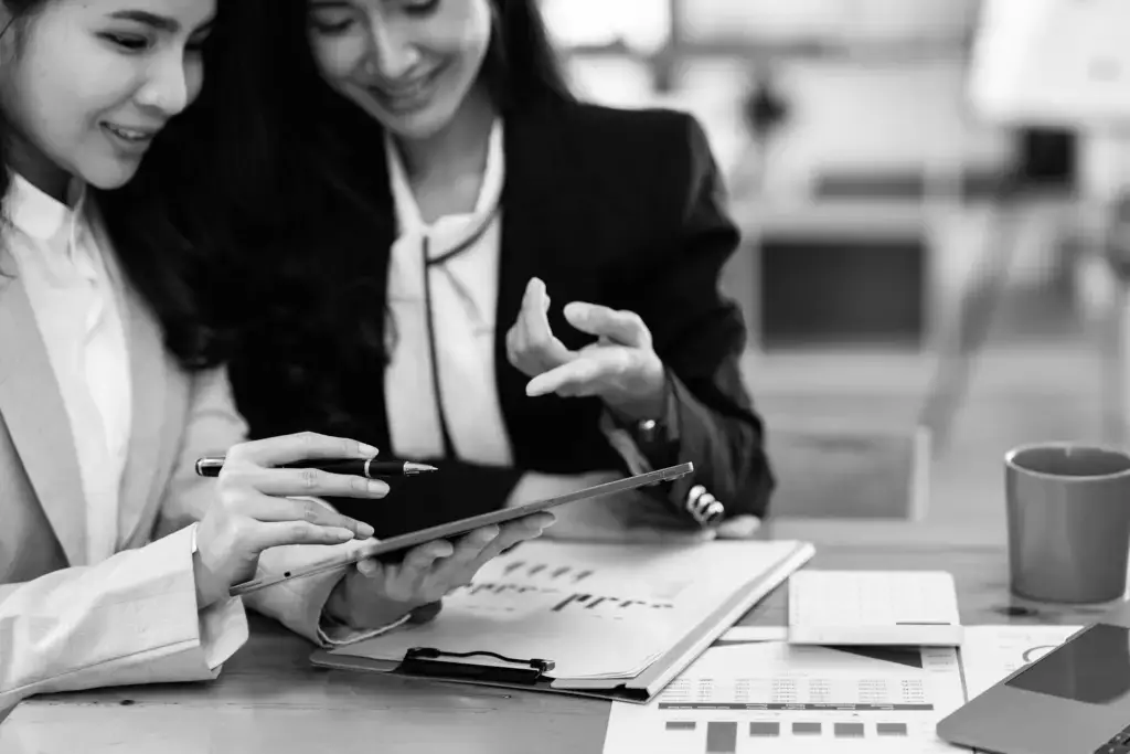 Sales representatives working with Compliance in Fintech